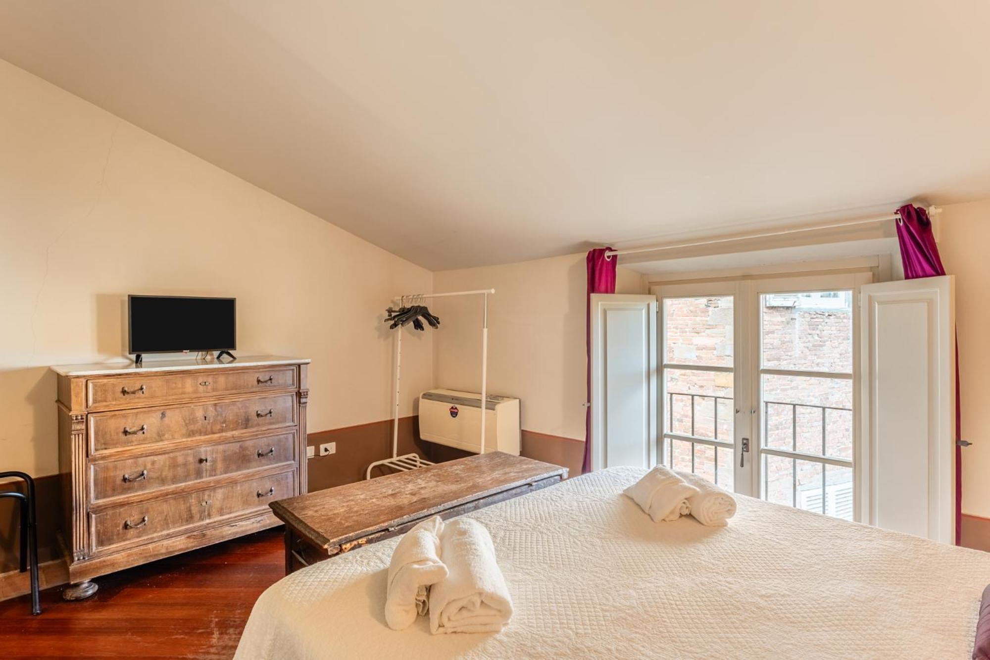 Anfiteatro Luxury Rooms - Affitti Brevi Italia Lucca Exterior foto